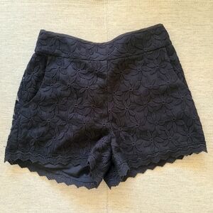 Monteau Black Crochet Short Shorts Sz Medium